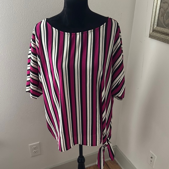 Michael Kors Side Tie Hem Short‎ Sleeve Top / blouse Deep Fuchsia stripes Sz XL - Picture 3 of 8